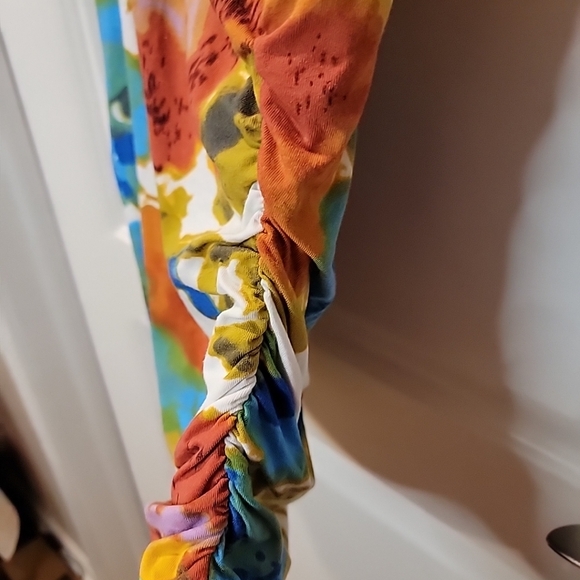 CAbi Womens Crossover Surplice Watercolor Floral Rouched Top Size S - Picture 5 of 6